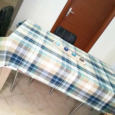 Isola דירה *